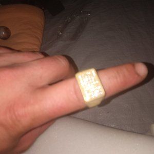 18k Mens gold ring